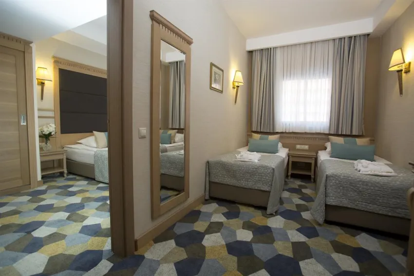 FAME RESIDENCE LARA & SPA HOTEL  5*-8