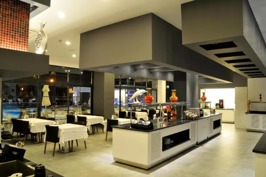 GREEN GARDEN SUITES HOTEL  4*-13