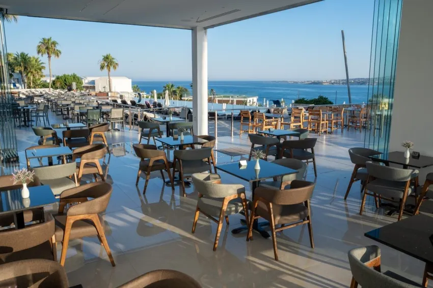 Theo Sunset Bay Holiday Village 4*-24