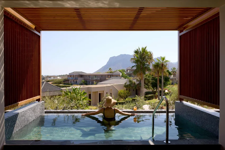 Isla Brown Resort Chania, Curio Collection by Hil 4*-65