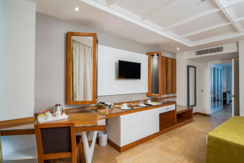 Crystal Waterworld Resort & Spa 5*-50