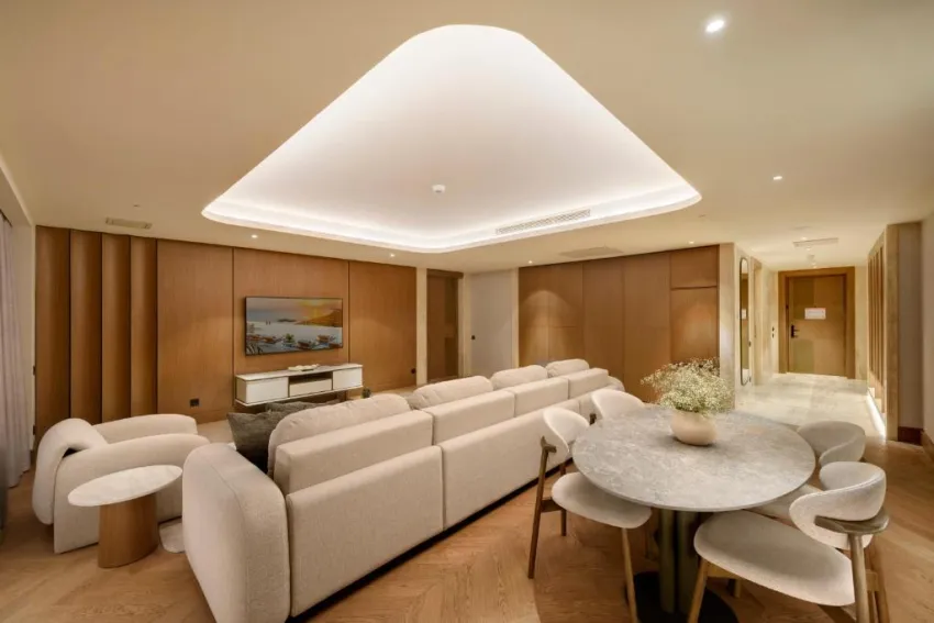 Regnum The Crown 5*-55