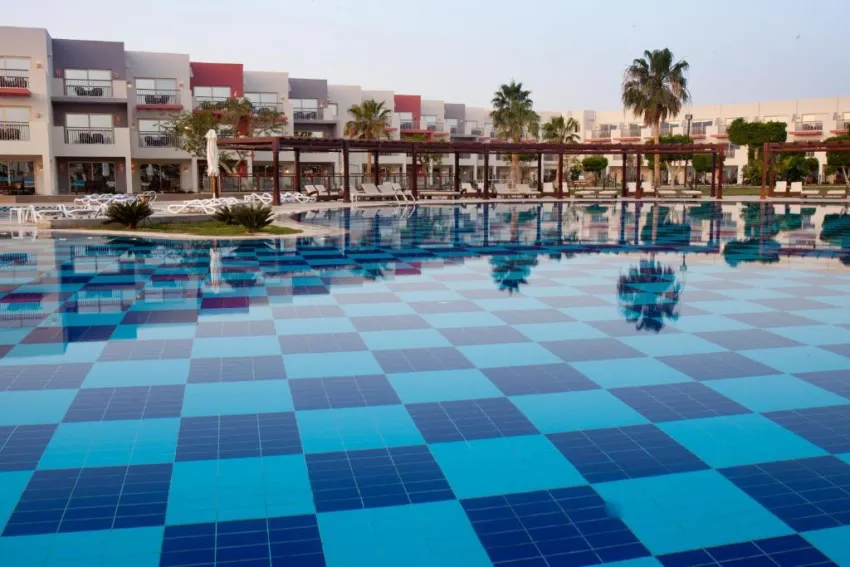 SUNRISE CRYSTAL BAY RESORT  5*-3
