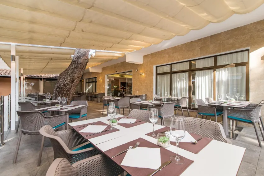Baviera Hotel 4*-11
