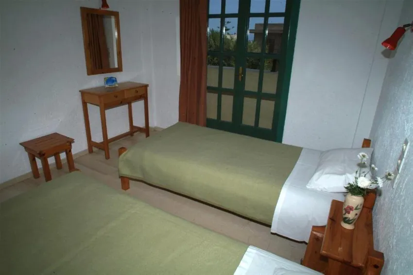 Prinos Apartments 3*-9