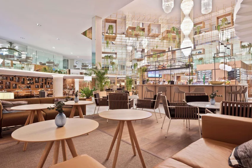 Melia Palma Marina 4*-218