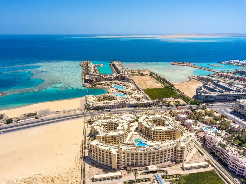 Sunny Days Mirette Family Aqua Park 3*-4