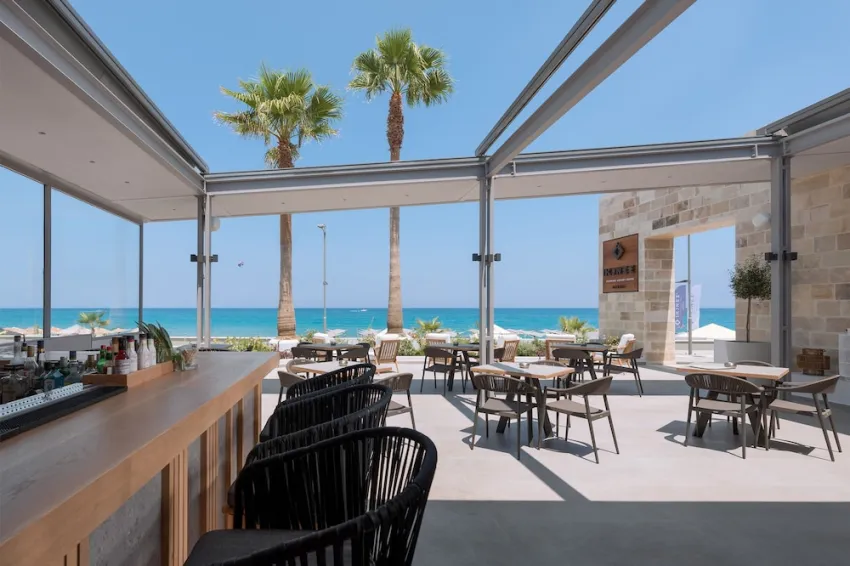 Ikones SeaFront Luxury Suites 4*-102