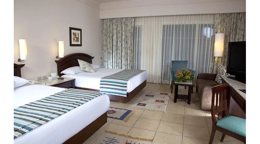 CORAL BEACH RESORT HOTEL  4*-1