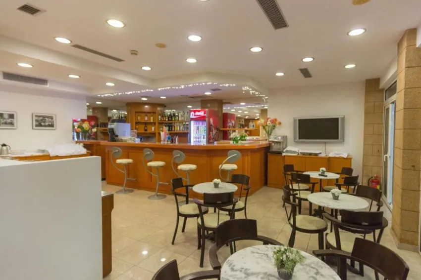 Astron Hotel 3*-2