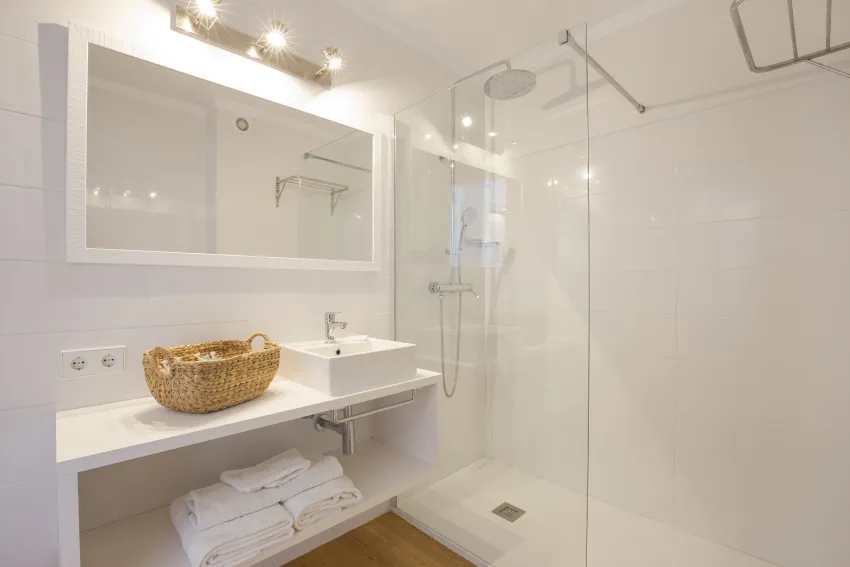 Cabot Hobby Club Apartments -12