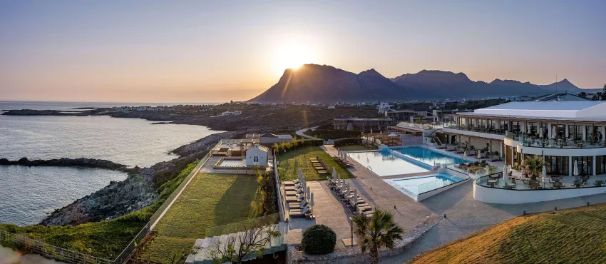 Isla Brown Resort Chania, Curio Collection by Hil 4*-7