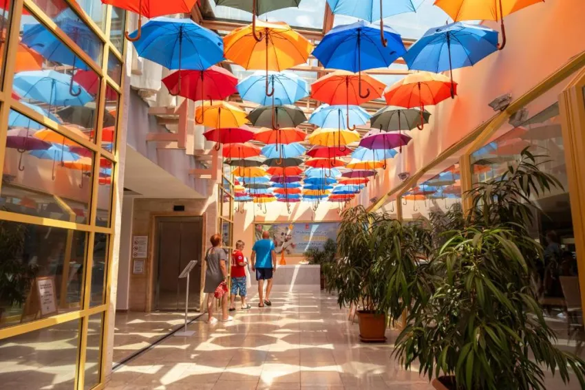 AQI PEGASOS CLUB  4*-33