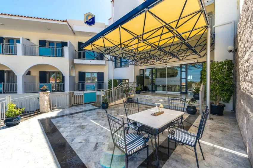 Contessa Hotel 3*-96