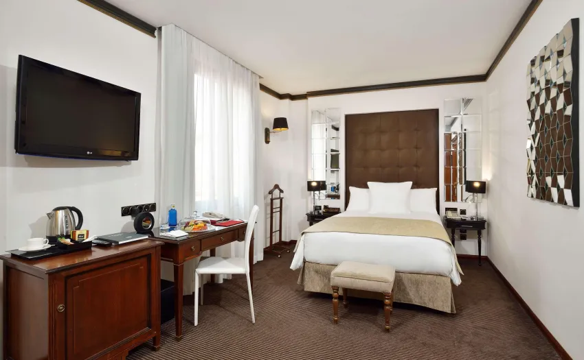 Hotel Victoria Gran Melia 5*-260