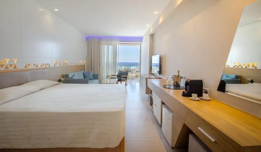 Seasons Hotel by Tasia Maris 4*-51