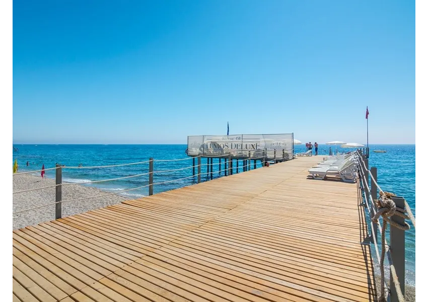 THE LUMOS DELUXE RESORT HOTEL & SPA  5*-4