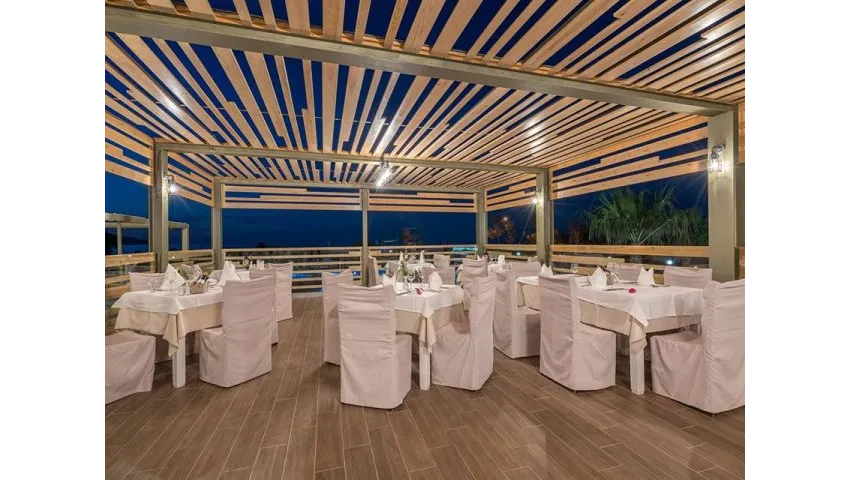 GEORGIOUPOLIS SUITES 5*-14