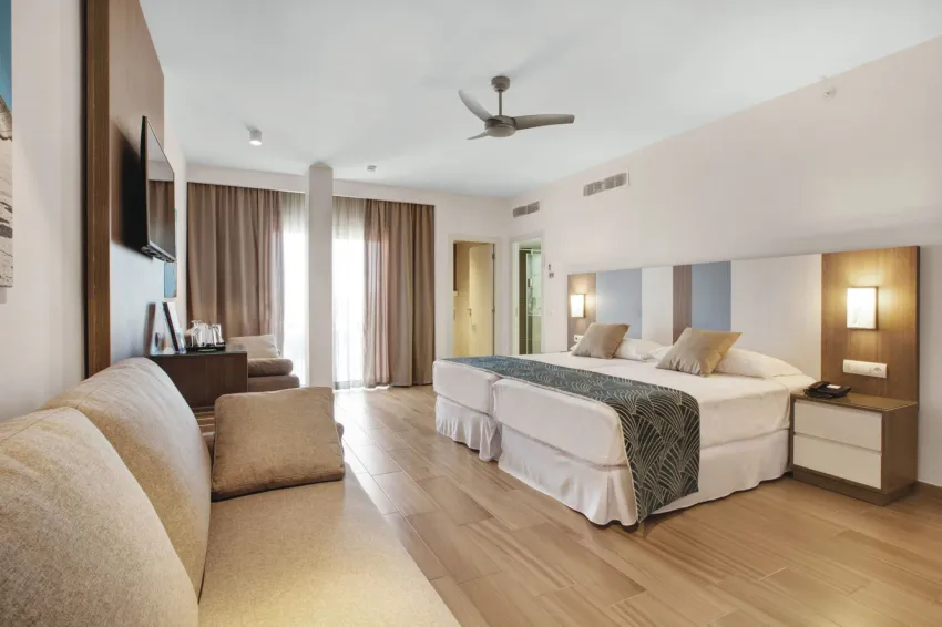 Hotel Riu Festival 4*-9