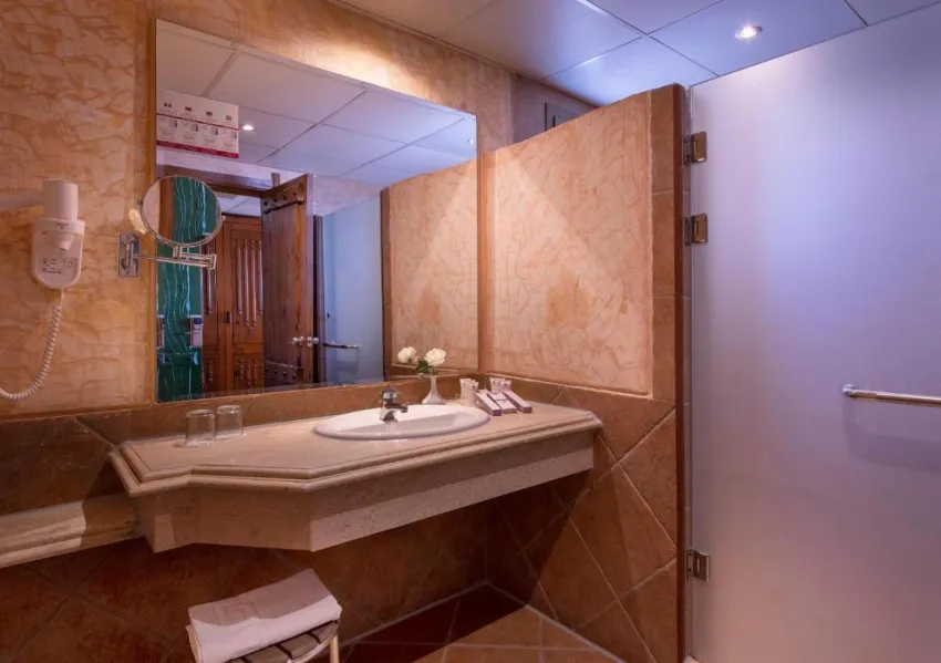 CHARMILLION SEA LIFE RESORT  4*-25