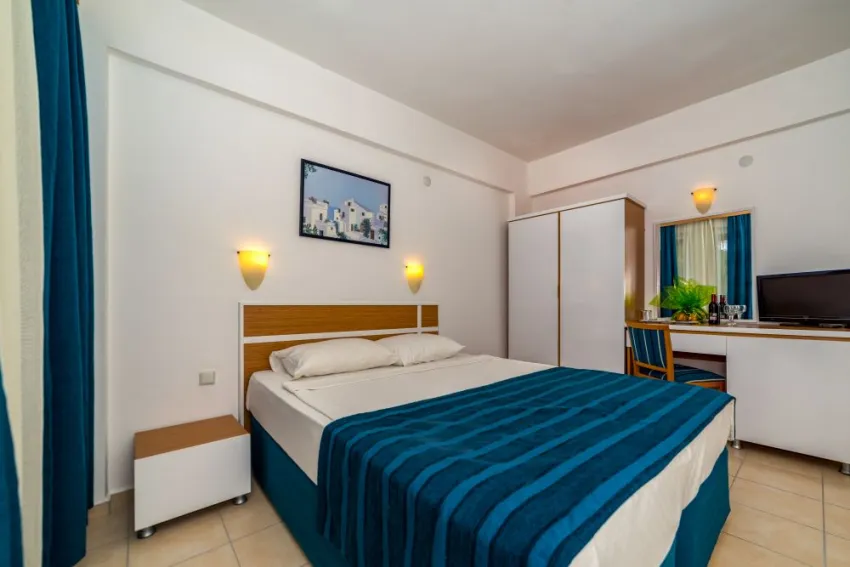 ARMAS GREEN FUGLA BEACH  4*-21