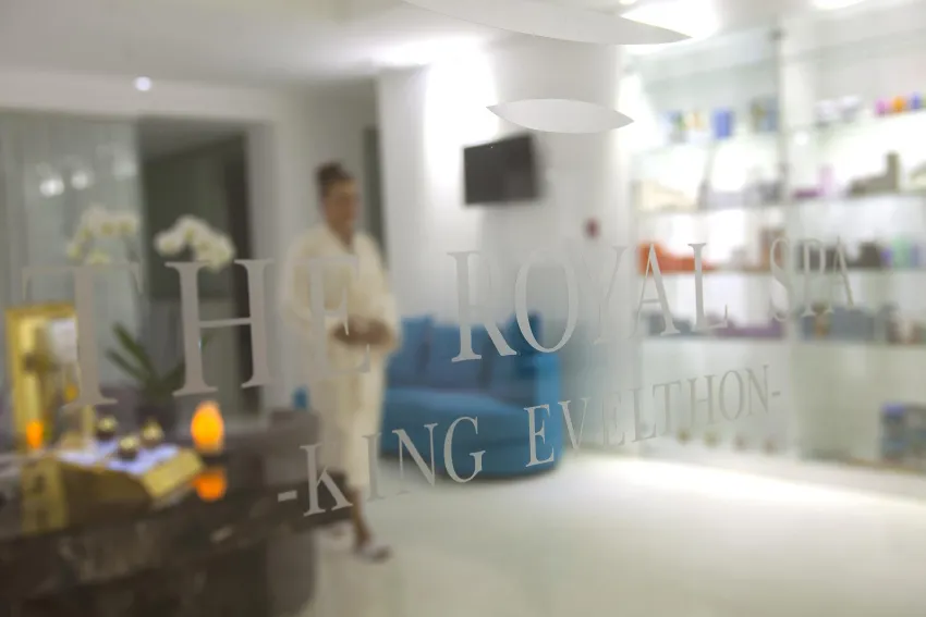 King Evelthon Beach Hotel and  Resort 5*-26