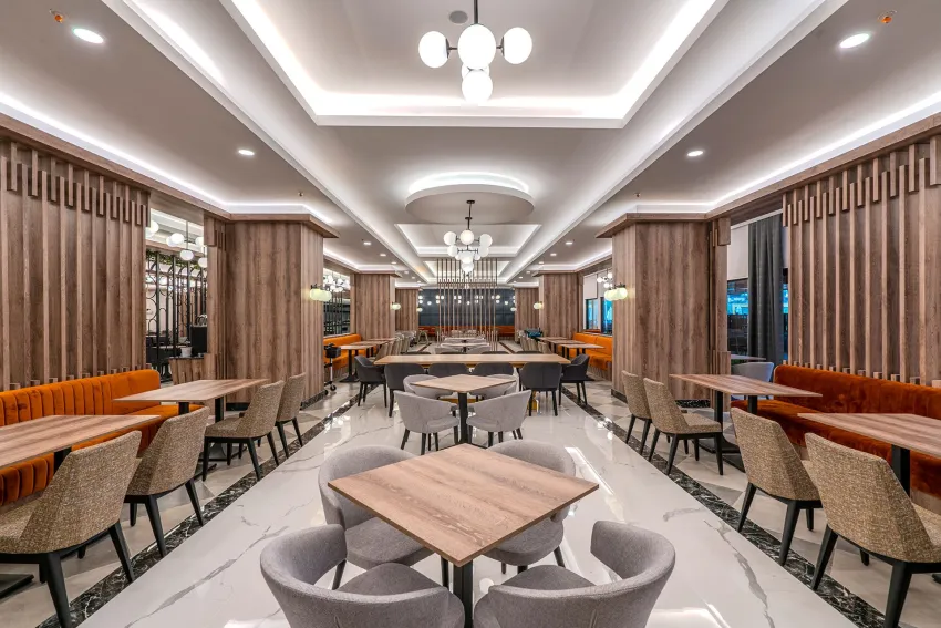 ARNOR DE LUXE HOTEL & SPA  5*-12