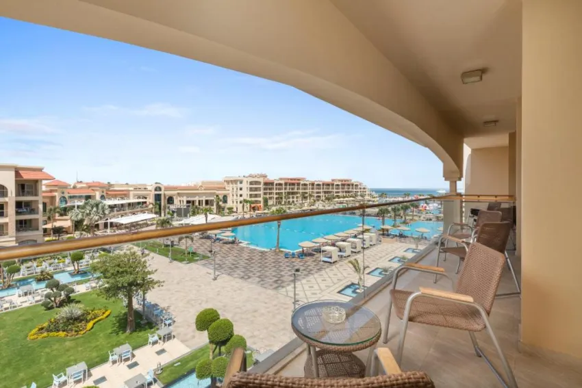 PICKALBATROS WHITE BEACH RESORT  5*-27
