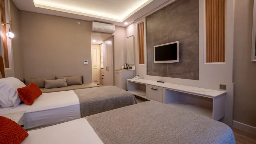 CLUB PHASELIS ROSE  5*-37