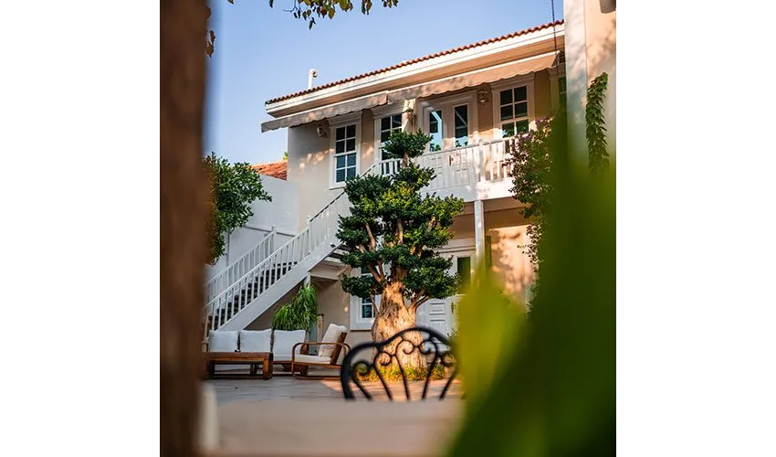 Elegance East Hotel - Boutique Class 4*-9