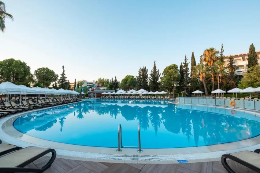 FAME RESIDENCE GOYNUK  4*-64