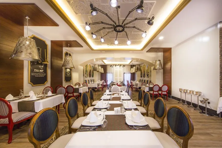 DIAMOND PREMIUM HOTEL & SPA  5*-5