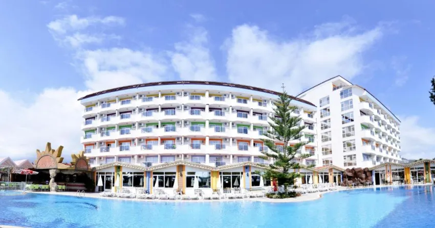FIRST CLASS HOTEL  5*-1