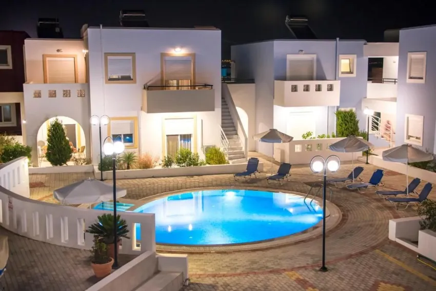 Gennadi Gardens Apartments 3*-12