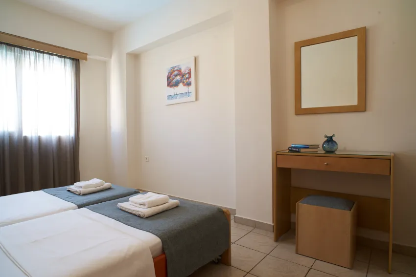 Veronica Hotel 3*-7