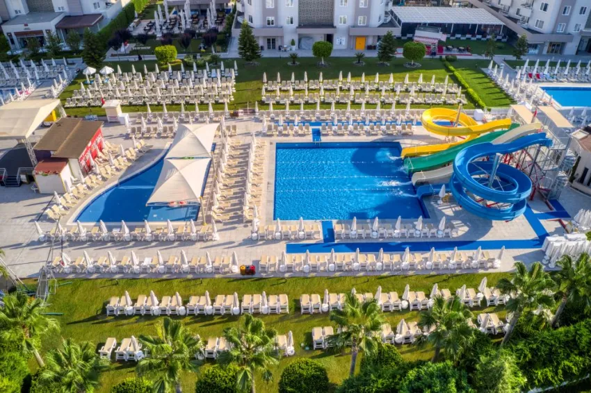 GRAND PARK LARA  4*-21