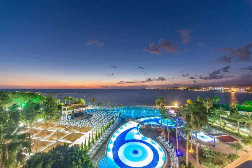 LONICERA RESORT & SPA HOTEL  4*-27