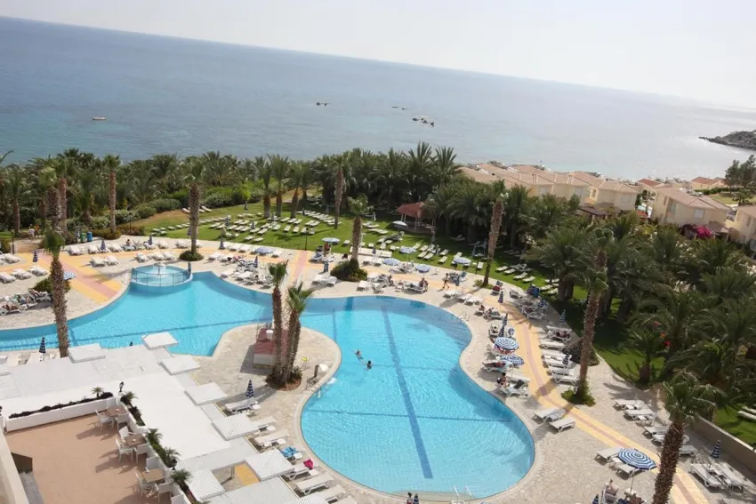 Ascos Coral Beach Hotel 4*-4