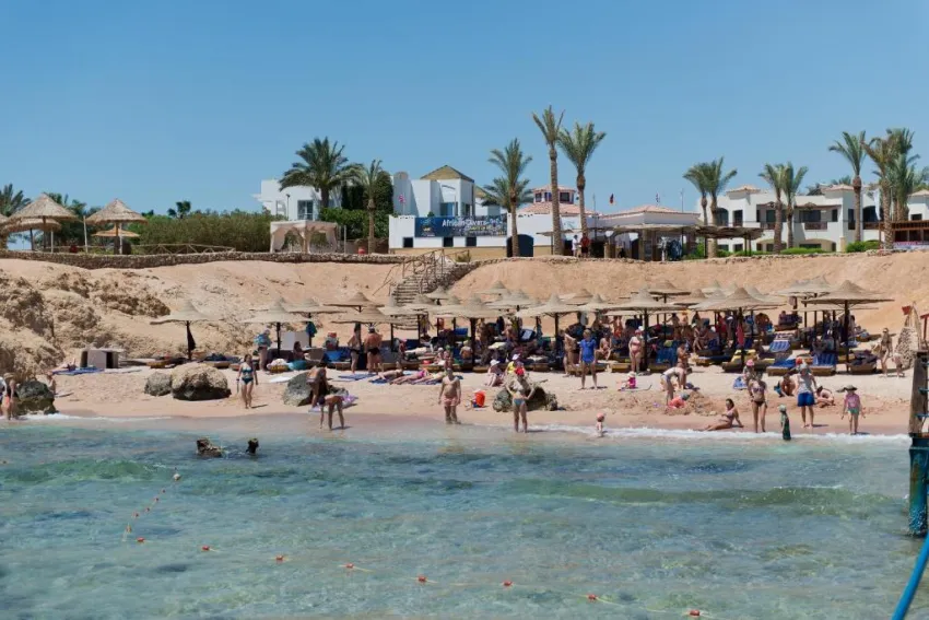 AMPHORAS BEACH  4*-5
