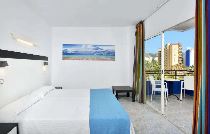 Lunamar Palmanova Apartments -9