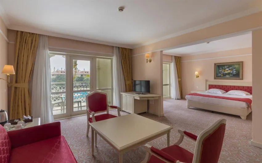KREMLIN PALACE HOTEL  5*-28