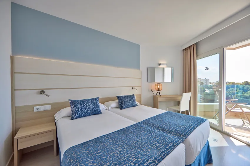 Tomir Portals Suites 4*-10