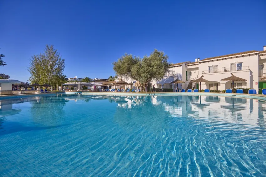 Seaclub Alcudia Mediterranean Resort 4*-5