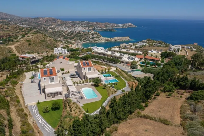 Blue Hills Villas 5*-4