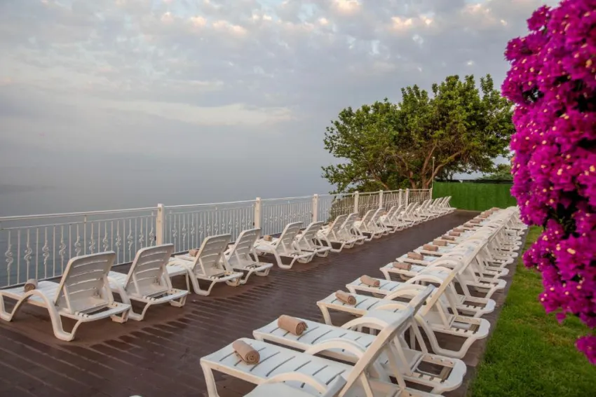 CLUB FALCON HOTEL  4*-23