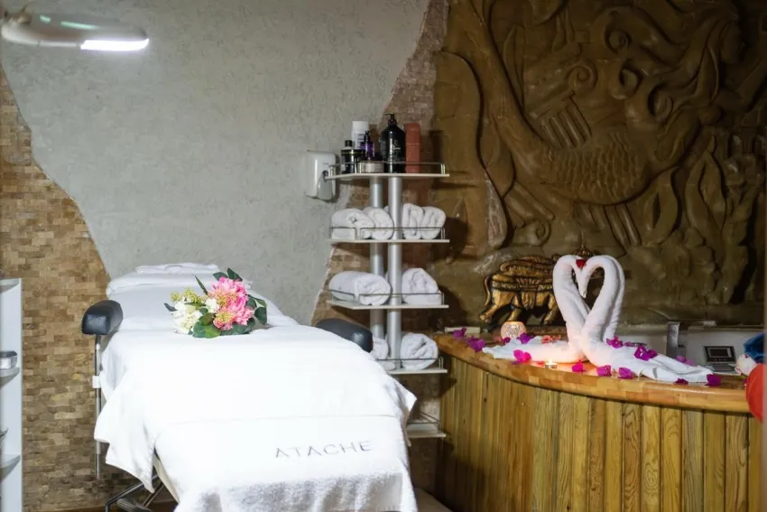 Flora Garden Beach (Adults Only 16+) 5*-24