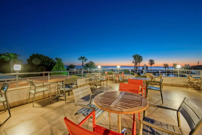 ARMAS GUL BEACH  4*-17