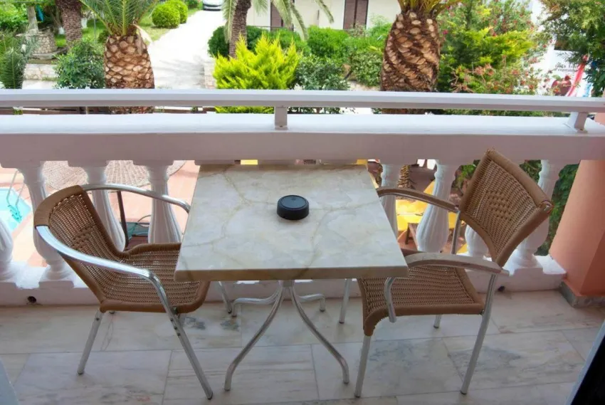 Laganas Beach hotel (ex- Eugenia ) 2*-18