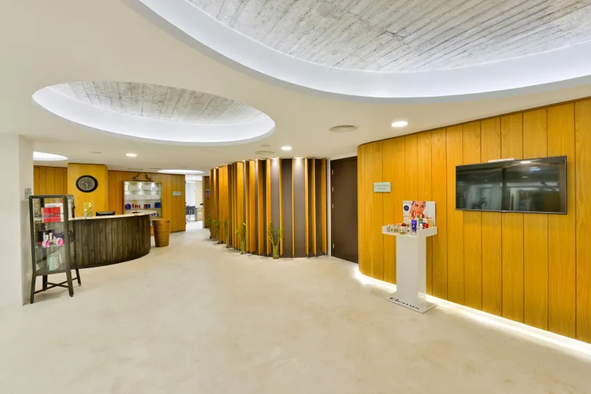 Napa Mermaid Hotel & Suites 4*-128