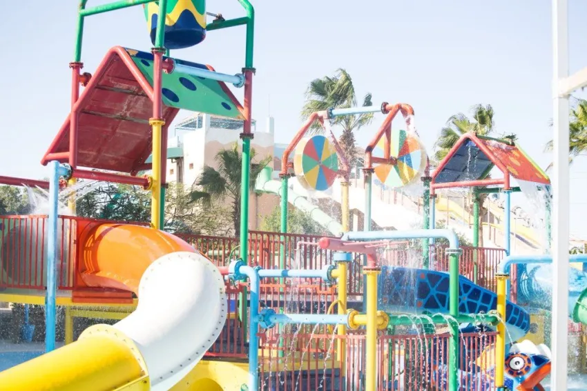 Titanic Resort & Aquapark 4*-7